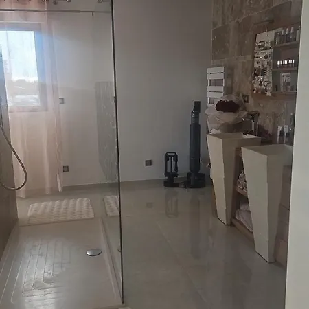 Villa De Luxe A 5 Minutes Du Centre De Piscine Chauffee