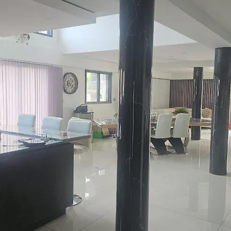 Вилла De Luxe A 5 Minutes Du Centre De Piscine Chauffee