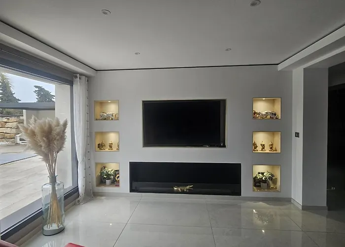 Villa De Luxe A 5 Minutes Du Centre De Piscine Chauffee *