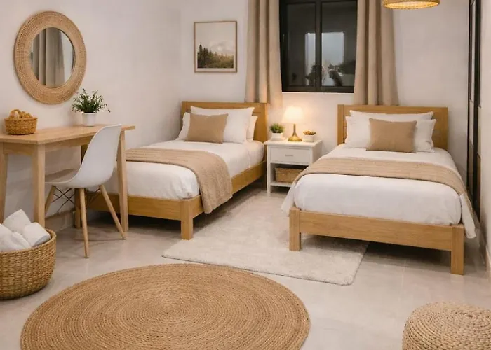 De Luxe A 5 Minutes Du Centre De Piscine Chauffee